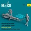 RESKIT RSF32-0048 Engineering Personnel with Firestreak missile (on transport trolley) (EE Lightning, Sea Vixen, Gloster Javelin) (3D Printed) 1/32